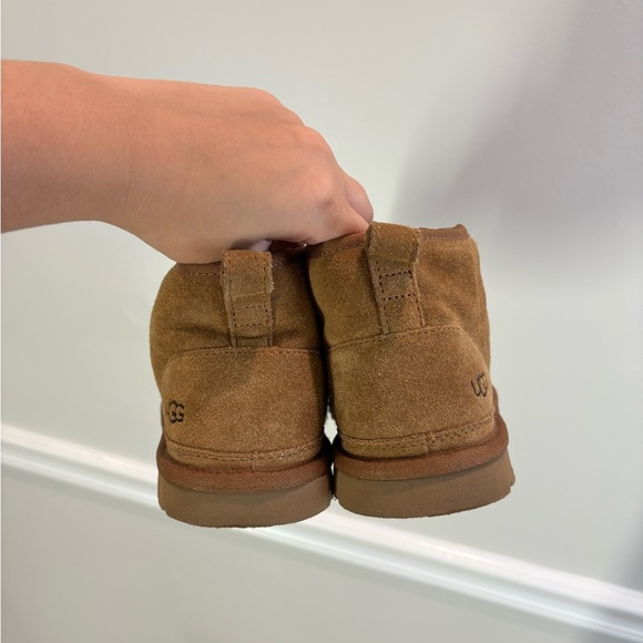Ugg boots - Picture 4 of 5